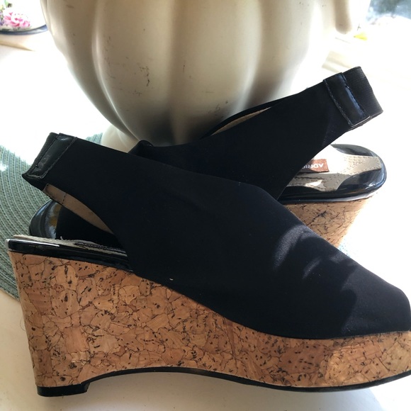 ADRIENNE VITADINI WEDGE SANDAL - Picture 2 of 15